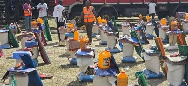 Taraba Govt Distributes Food, Relief Materials to Displaced Families in Ibi